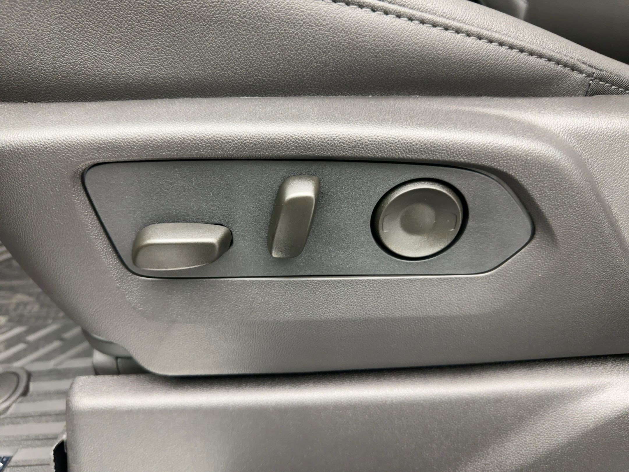 New 2026 Chevrolet Silverado 3500 LT w/ Trail Boss Package image 14