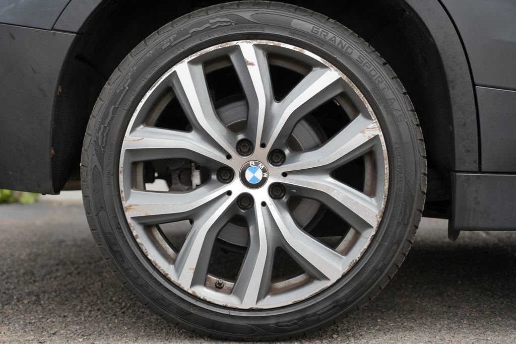 Used 2018 BMW X2 xDrive28i w/ Convenience Package AWD/4WD image 9