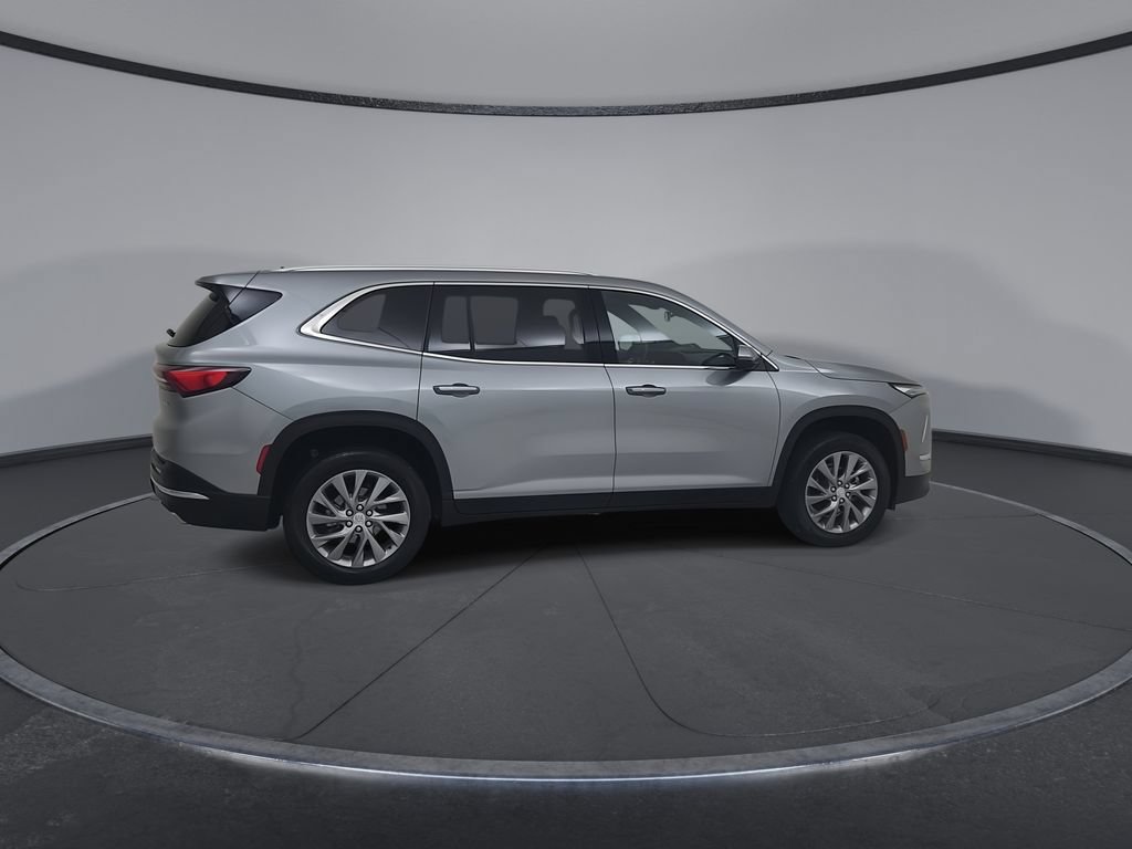 Used 2025 Buick Enclave Preferred FWD image 17