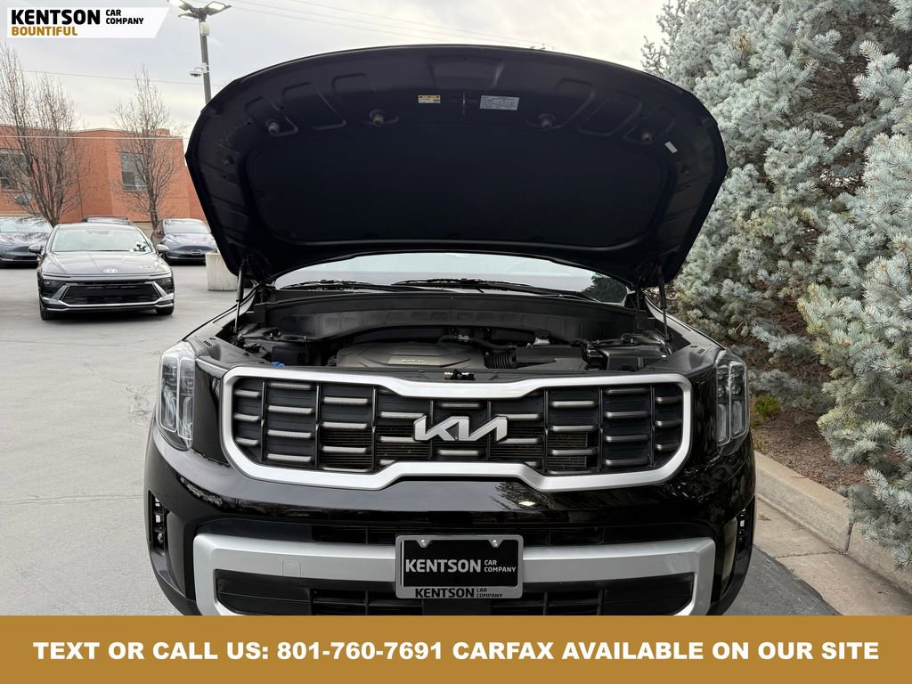 Used 2025 Kia Telluride S image 37