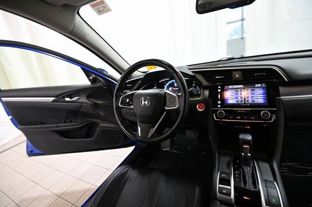Used 2018 Honda Civic Touring image 27