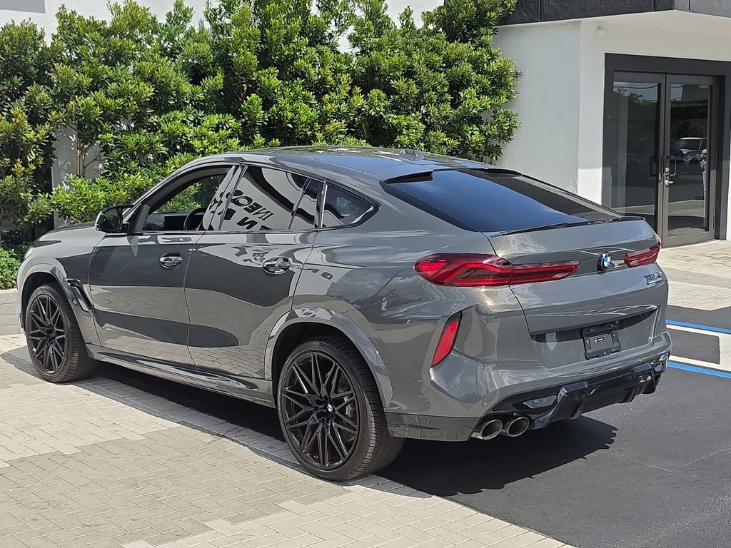 Used 2025 BMW X6 M Competition w/ Executive Package AWD/4WD image 3