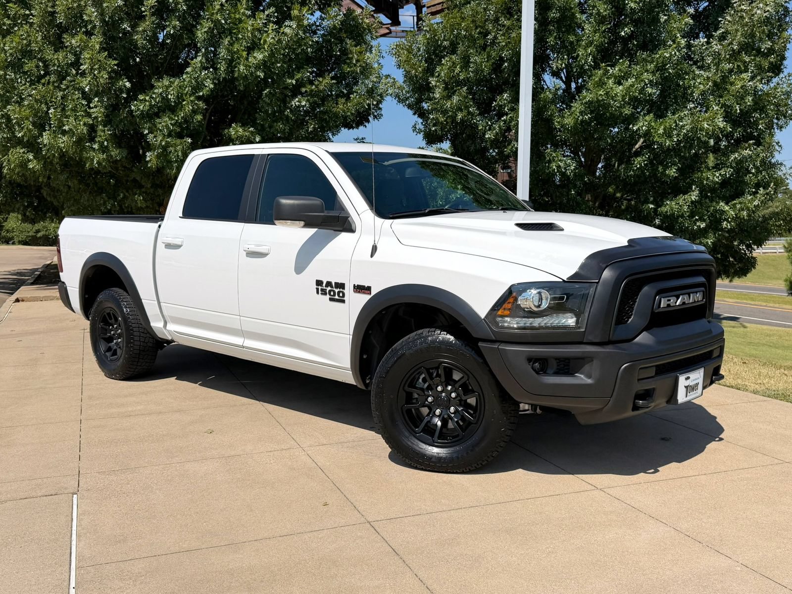 Used 2022 RAM 1500 Warlock AWD/4WD image 1