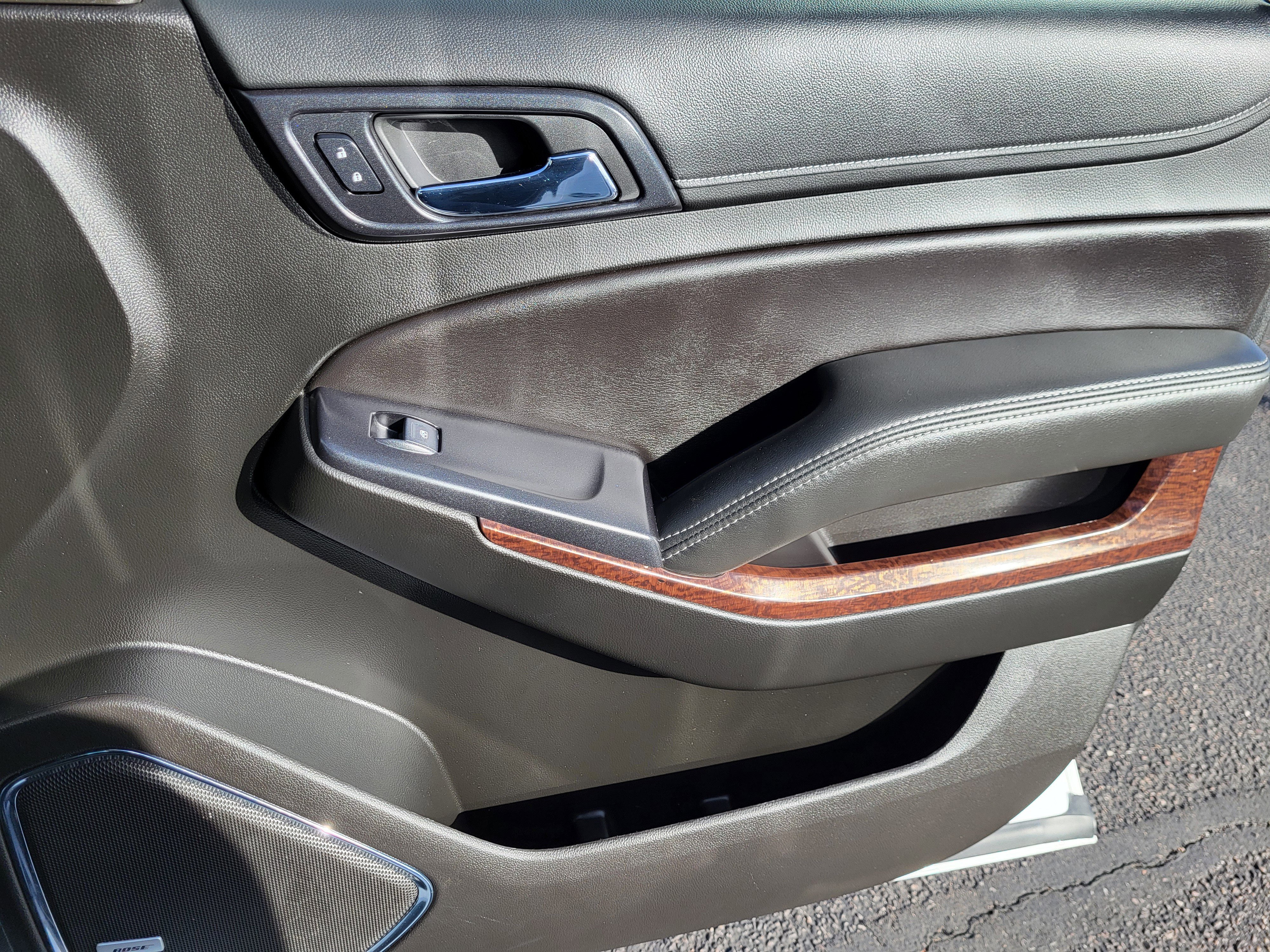 Used 2019 GMC Yukon XL SLT image 18