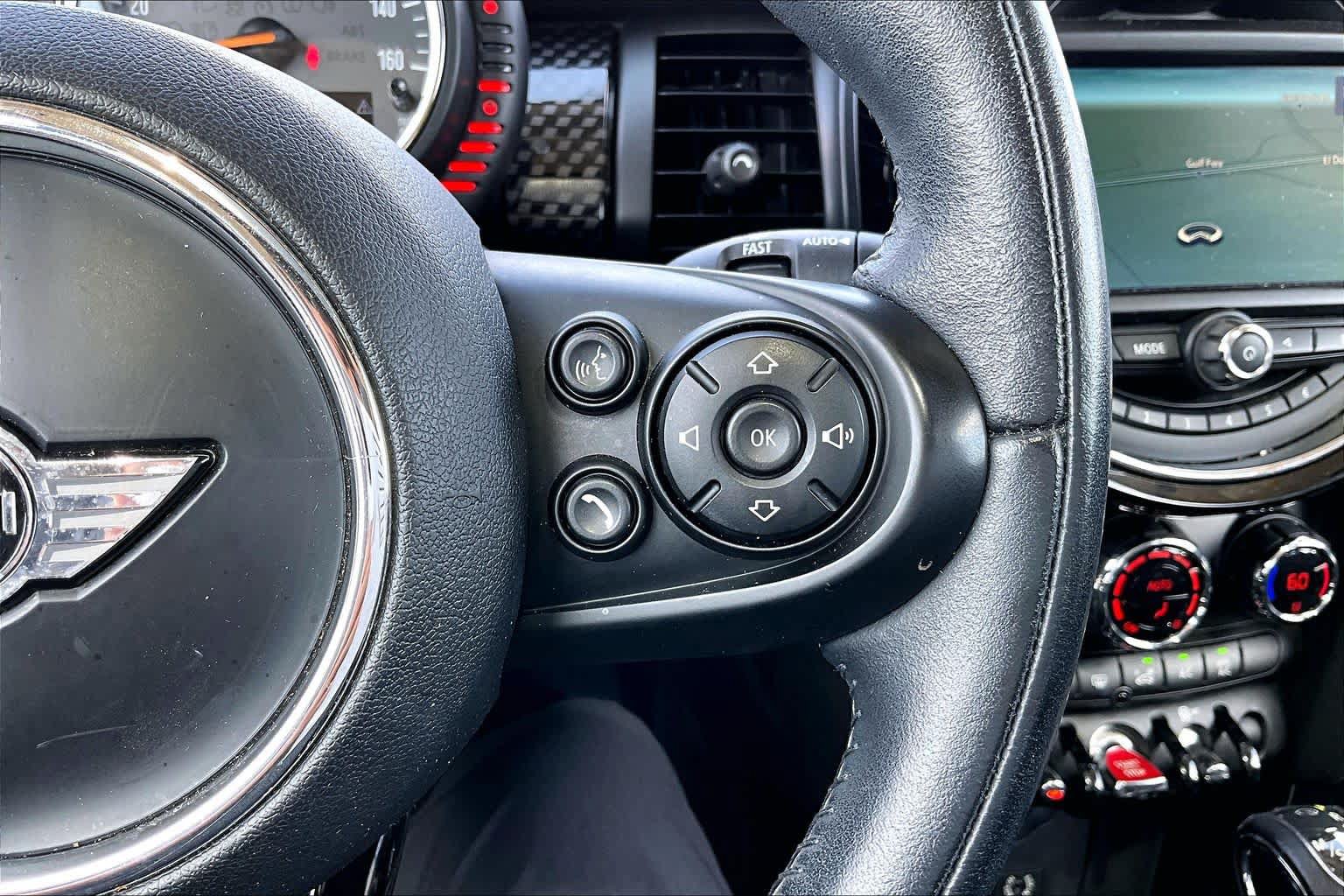 Used 2015 MINI Cooper S FWD image 25