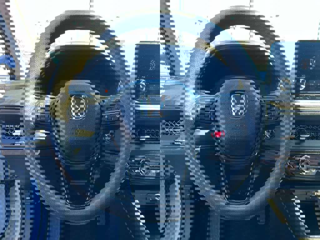 Used 2023 Honda Accord EX image 14