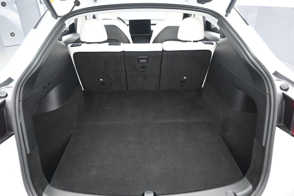 Used 2022 Tesla Model Y Performance AWD/4WD image 28