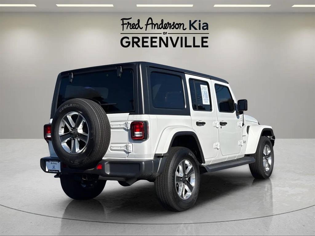 Used 2022 Jeep Wrangler Unlimited Sahara w/ Cold Weather Group image 3