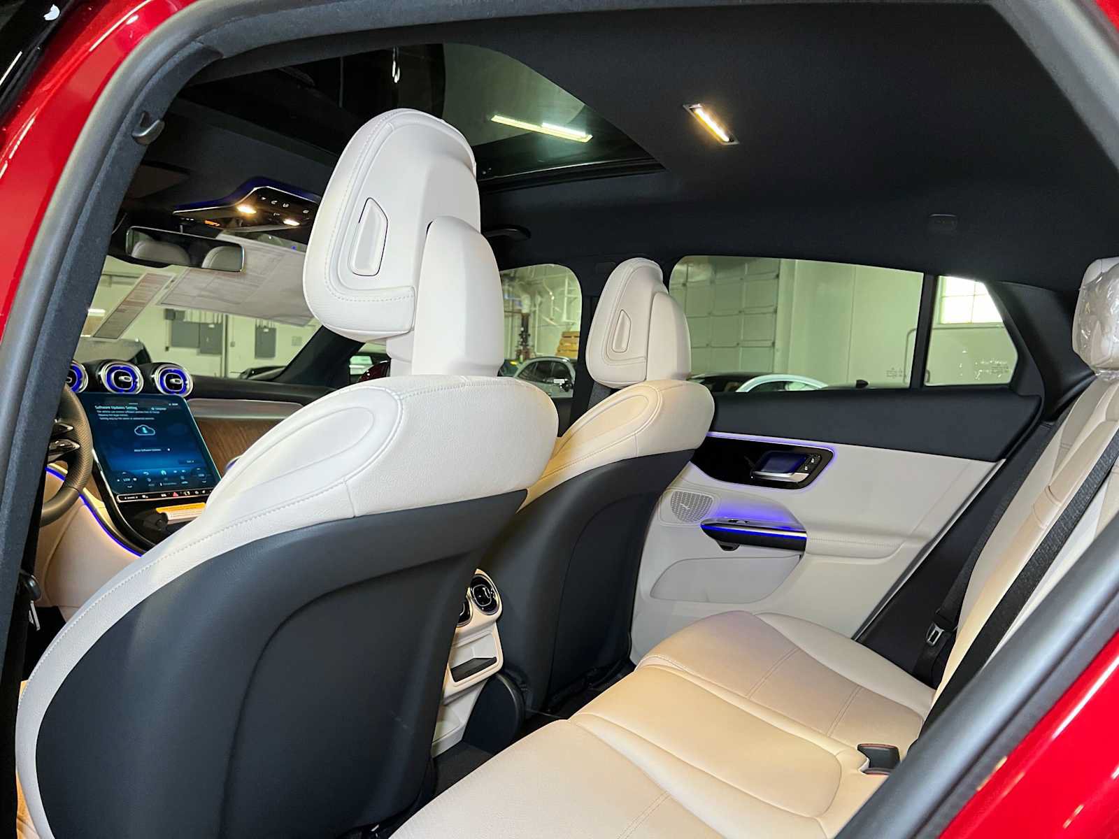 New 2027 Mercedes-Benz GLC 300 4MATIC image 19