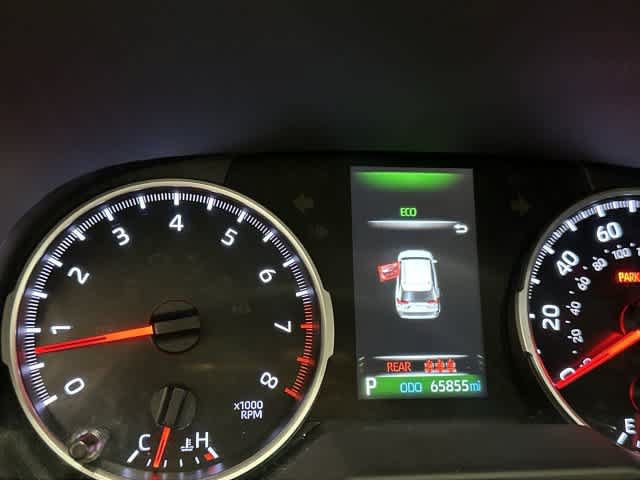 Used 2022 Toyota RAV4 LE AWD/4WD image 16