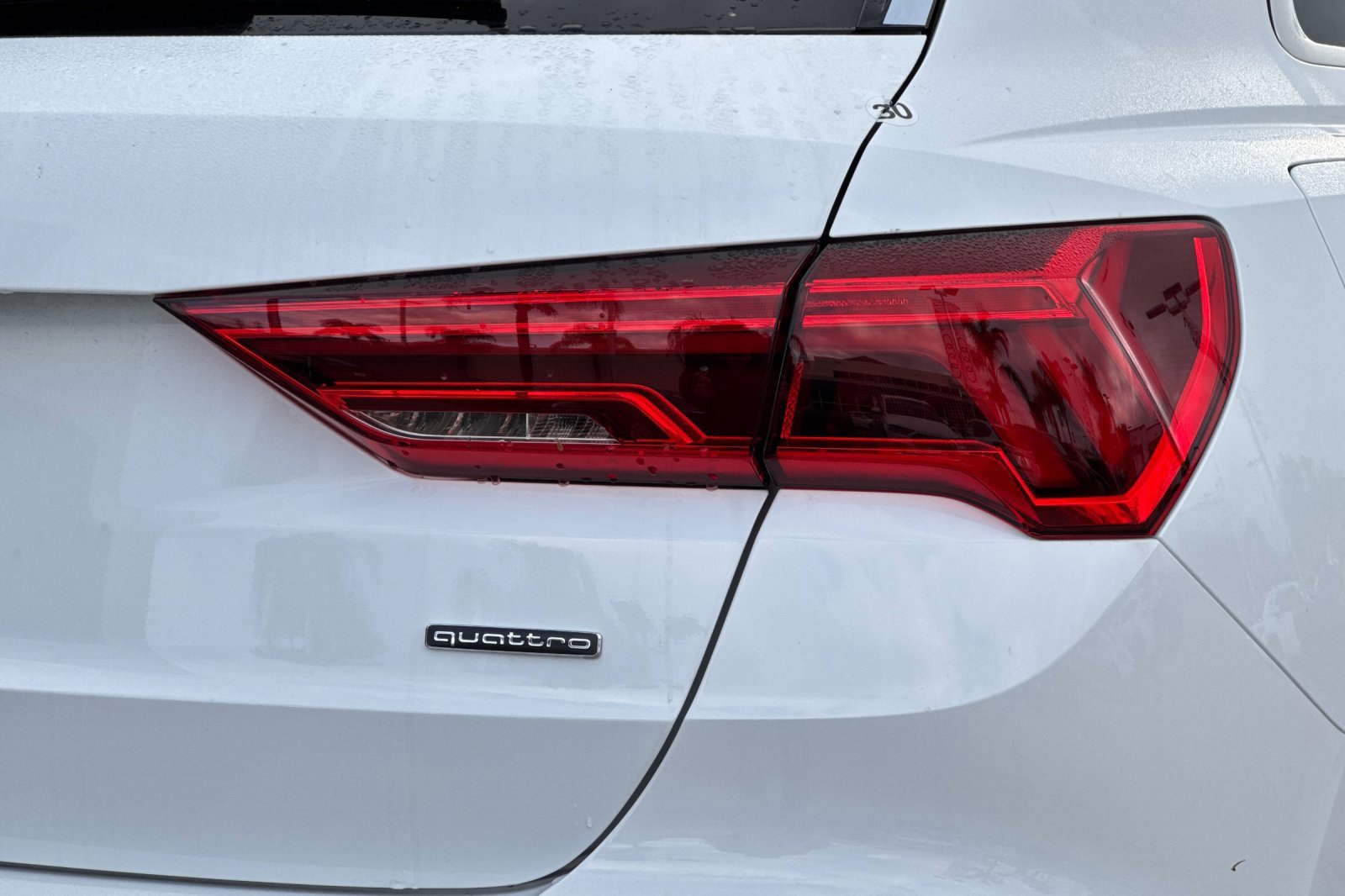 New 2025 Audi Q3 2.0T Premium image 22