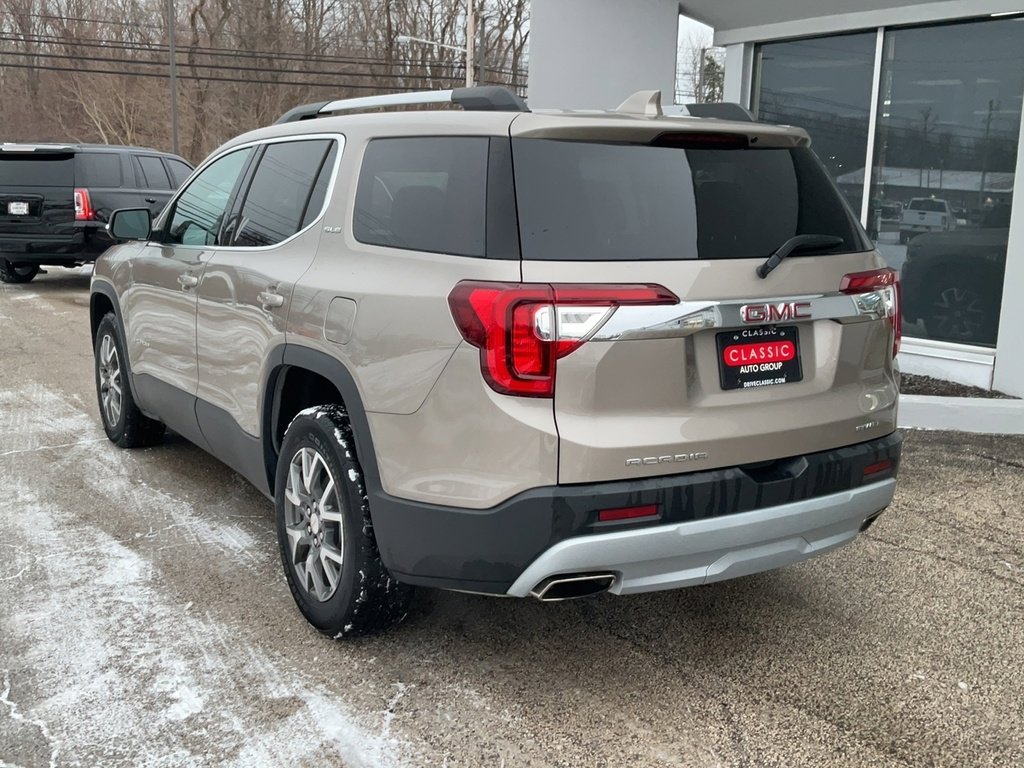 Used 2022 GMC Acadia SLE w/ Driver Convenience Package image 5