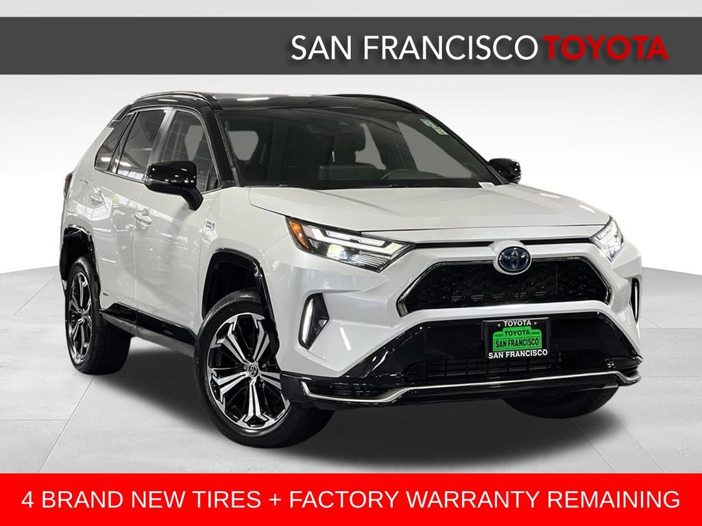 Used 2023 Toyota RAV4 XSE w/ Weather Package AWD/4WD image 7