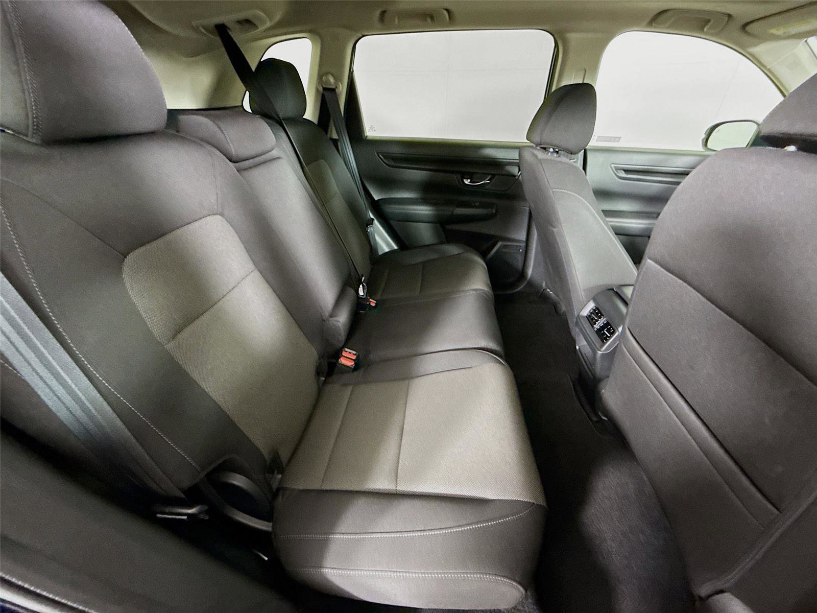 Used 2023 Honda CR-V EX image 27