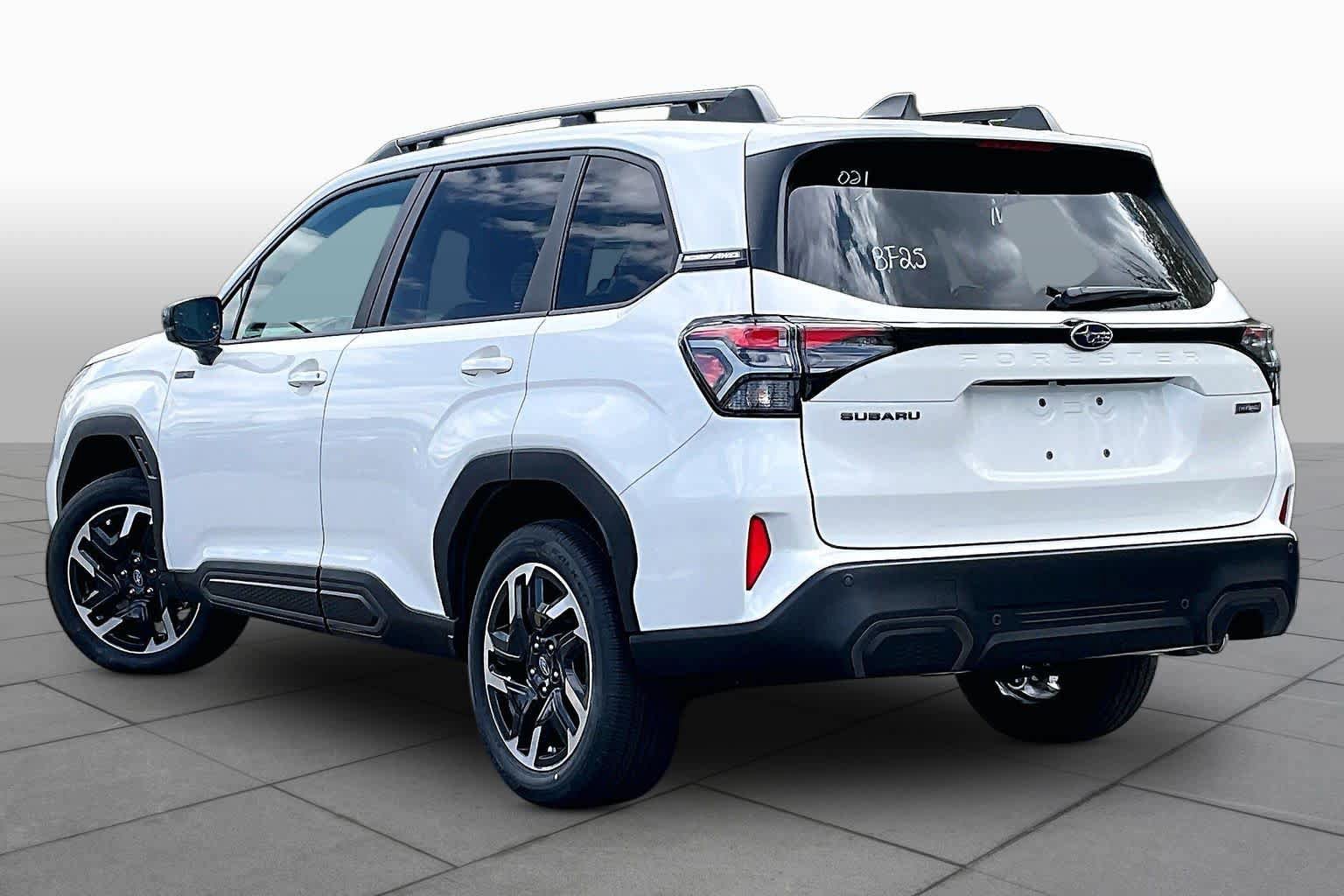 New 2026 Subaru Forester Premium AWD/4WD image 12