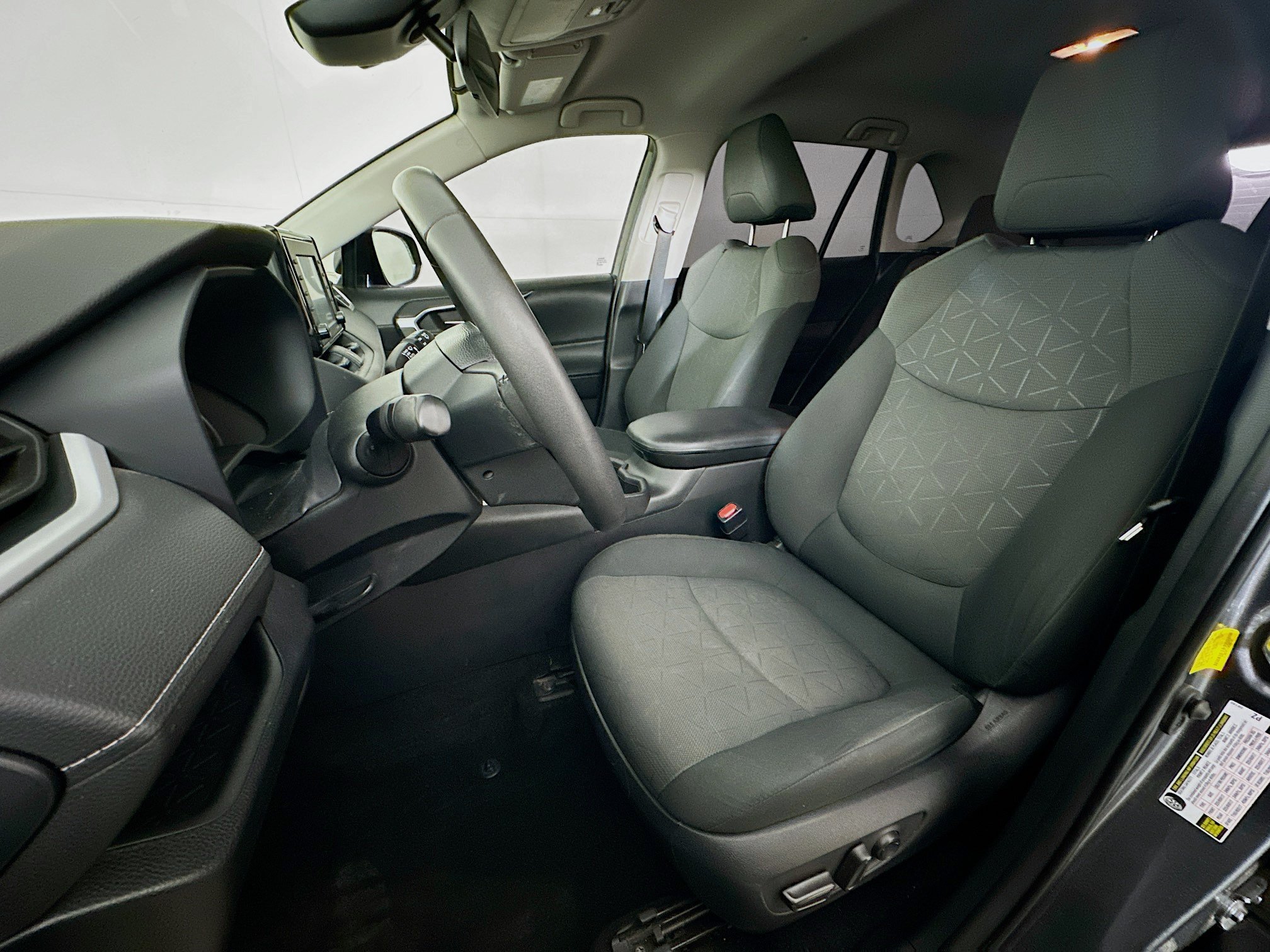 Used 2021 Toyota RAV4 XLE w/ XLE Grade Weather Package FWD image 13