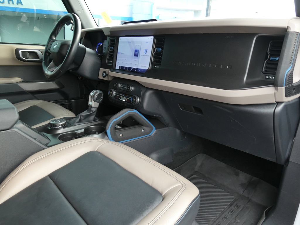 Used 2023 Ford Bronco Wildtrak AWD/4WD image 14