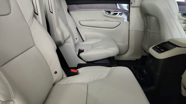 New 2026 Volvo XC90 T8 Ultra w/ Lounge Package AWD/4WD image 35