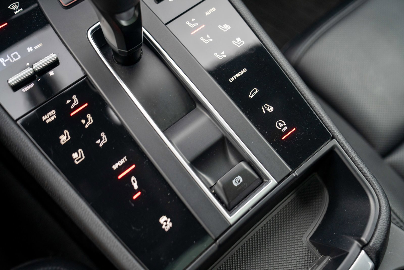 Used 2022 Porsche Macan S image 19