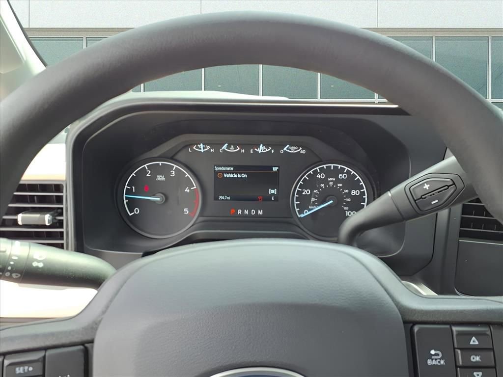 Used 2024 Ford F550 4x4 Regular Cab Super Duty image 12