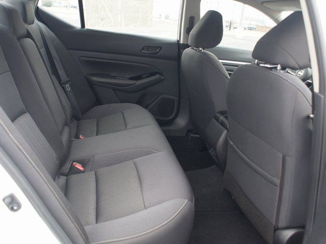 Used 2023 Nissan Altima 2.5 SV image 19