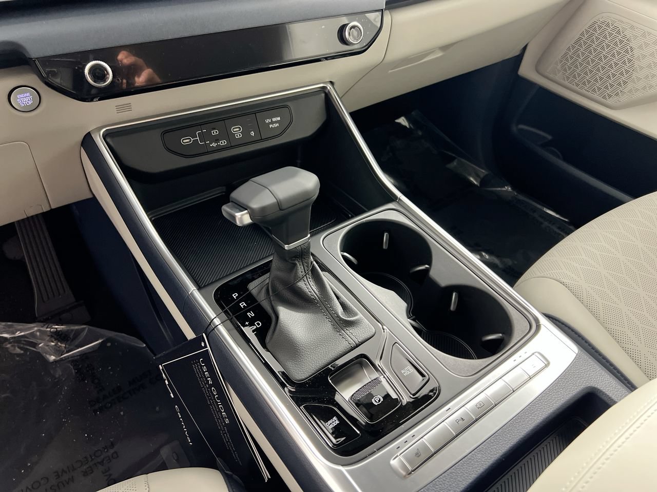New 2026 Kia Carnival EX FWD image 23