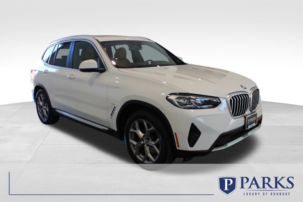 Used 2022 BMW X3 xDrive30i w/ Premium Package 2