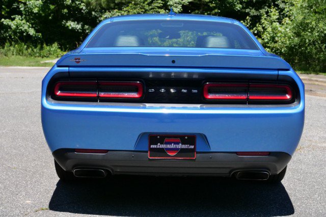 Used 2016 Dodge Challenger R/T Plus RWD image 22
