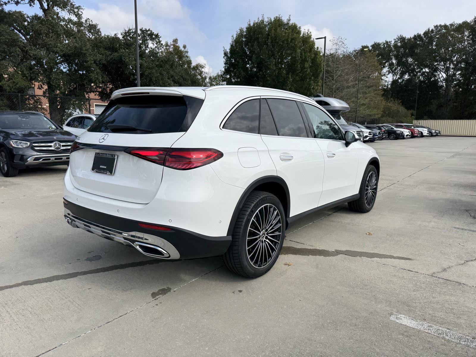 Certified 2025 Mercedes-Benz GLC 300 image 26