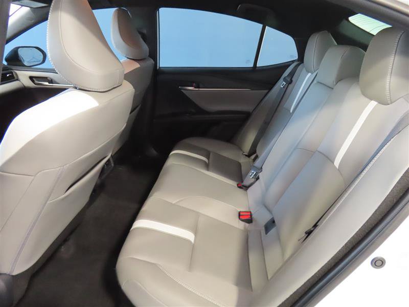 Used 2026 Toyota Camry SE w/ Convenience Package FWD image 31
