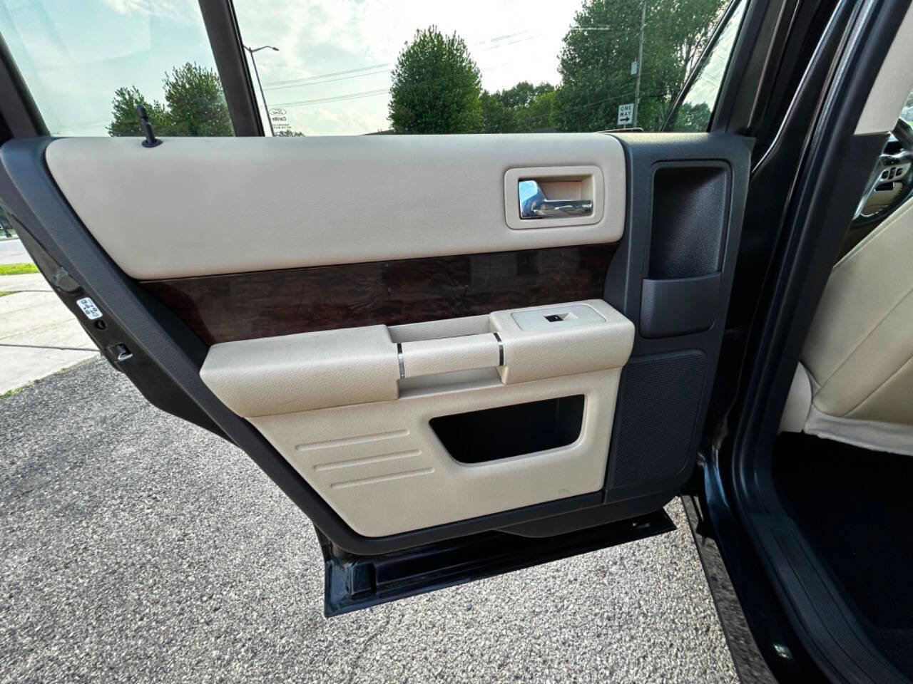 Used 2014 Ford Flex Limited w/ Equipment Group 303A image 31