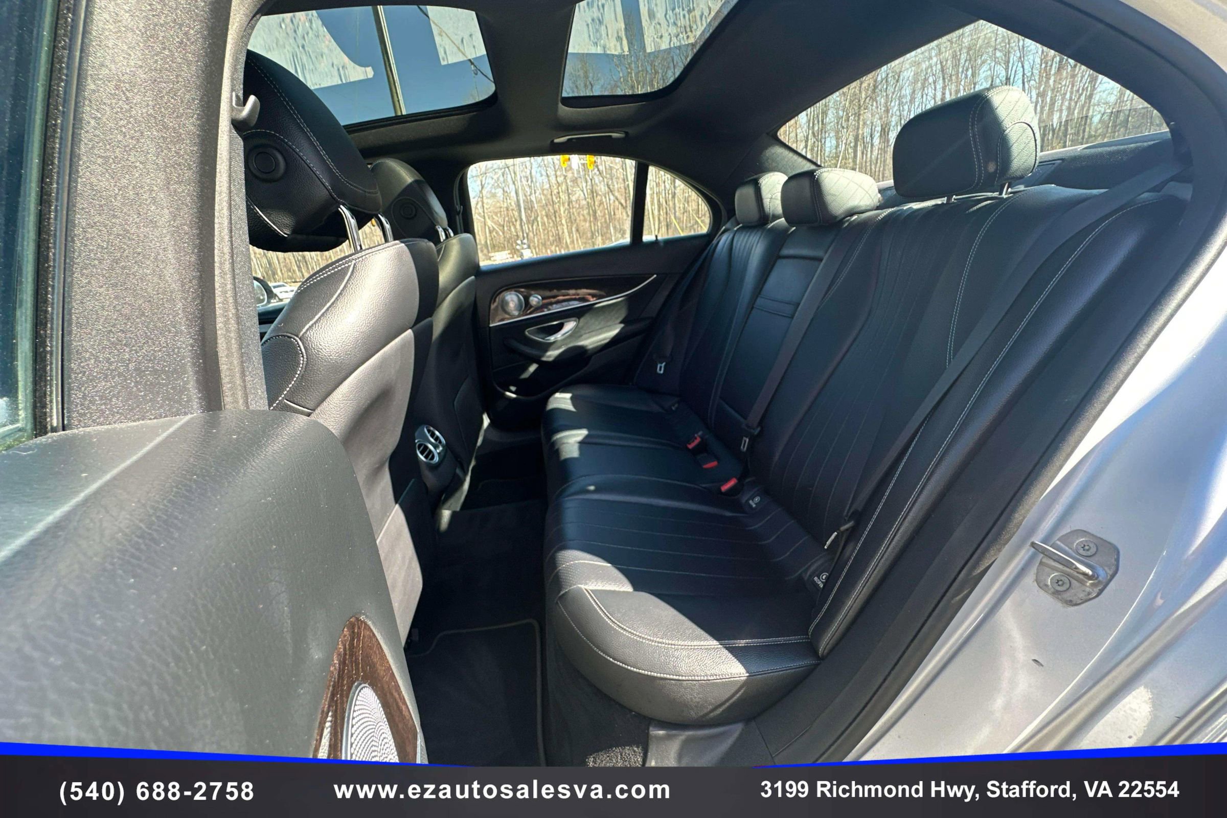 Used 2017 Mercedes-Benz E 300 4MATIC w/ Premium 1 Package image 18