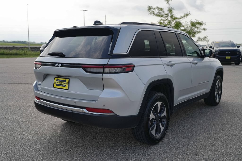 Used 2024 Jeep Grand Cherokee Limited 4xe AWD/4WD image 6