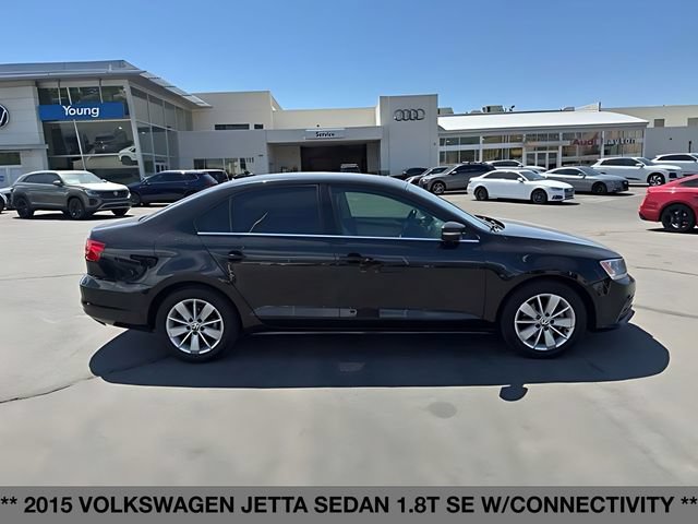 Used 2015 Volkswagen Jetta SE FWD image 2