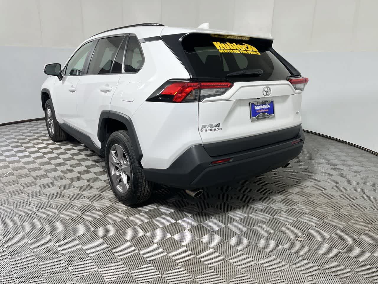 Used 2025 Toyota RAV4 XLE FWD image 6
