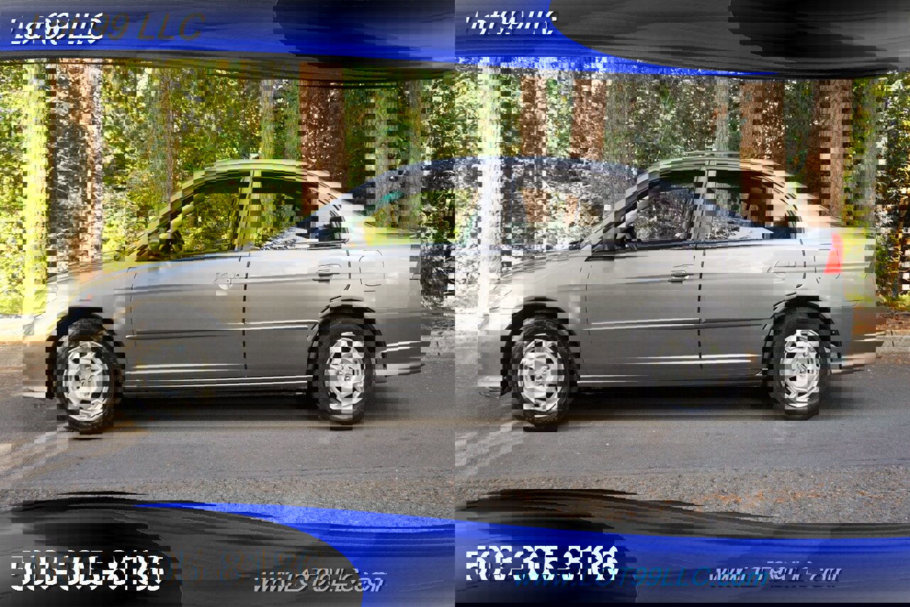 Used 2005 Honda Civic Hybrid Sedan image 1