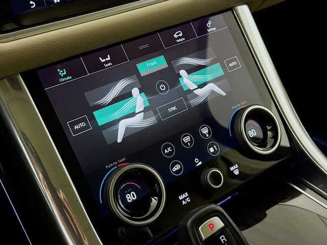 Used 2020 Land Rover Range Rover Sport HSE image 16