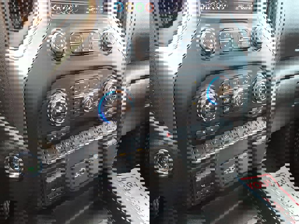 Used 2019 Chevrolet Silverado 1500 LT Trail Boss image 18