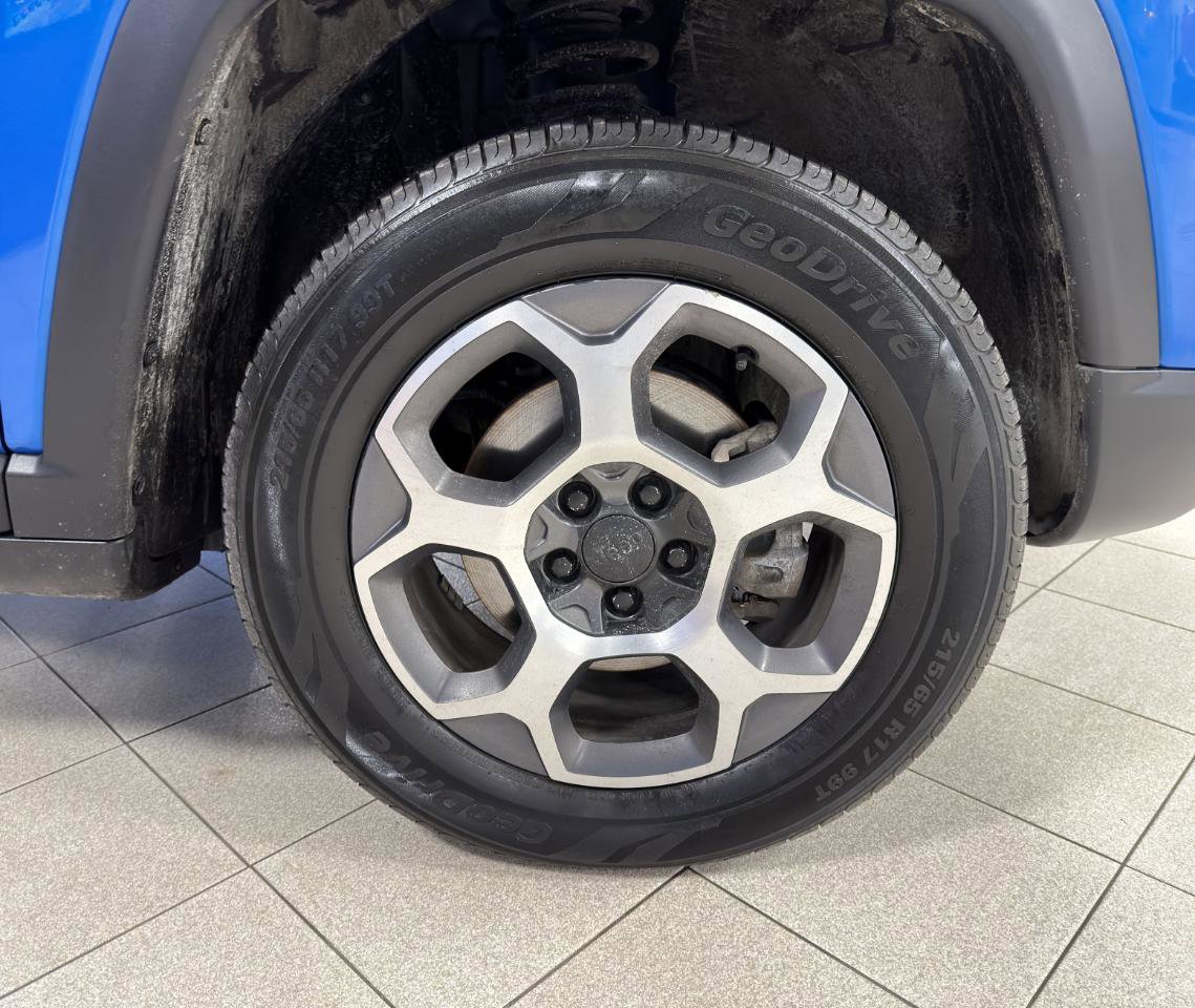 Used 2022 Jeep Compass Trailhawk w/ Trailhawk Elite Group AWD/4WD image 78