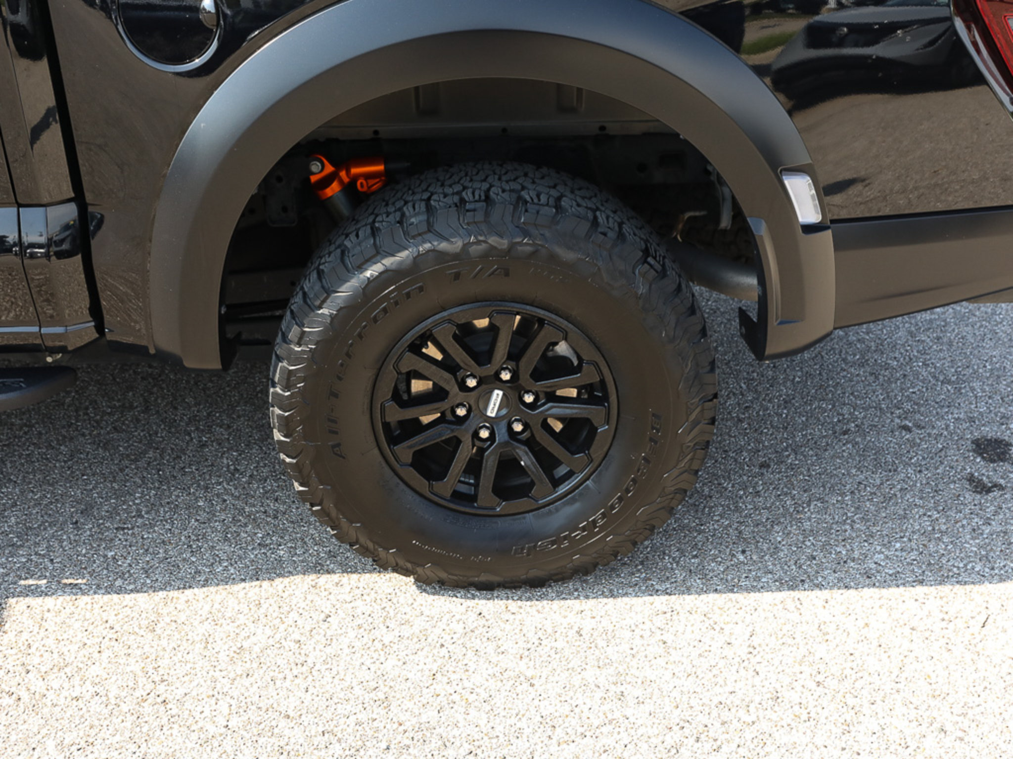 Used 2024 Ford F150 Raptor AWD/4WD image 4