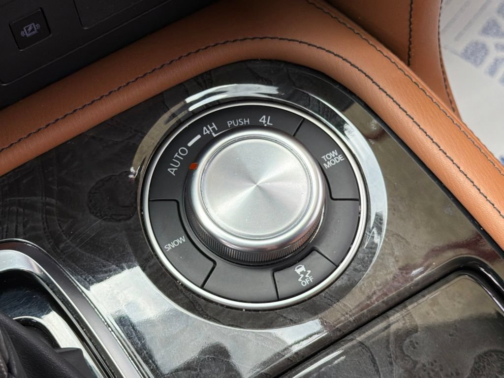 Used 2023 INFINITI QX80 Sensory w/ All-Season Package AWD/4WD image 28