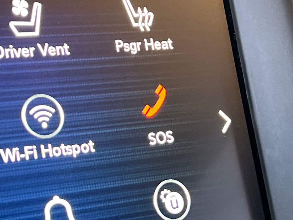 Used 2023 Chrysler 300 Touring L w/ Popular Equipment Group image 40