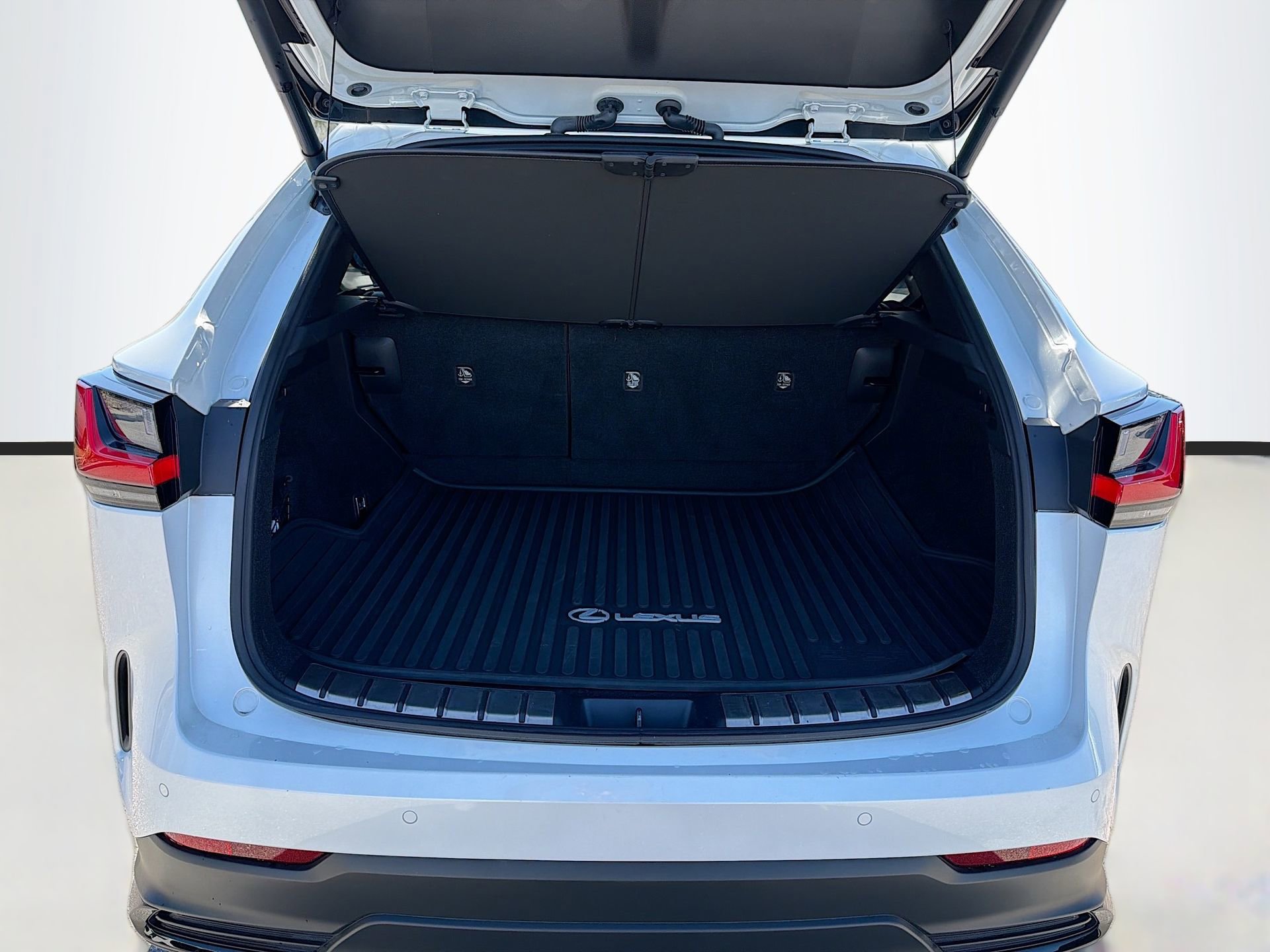 Used 2023 Lexus NX 350h AWD w/ Premium Package image 13