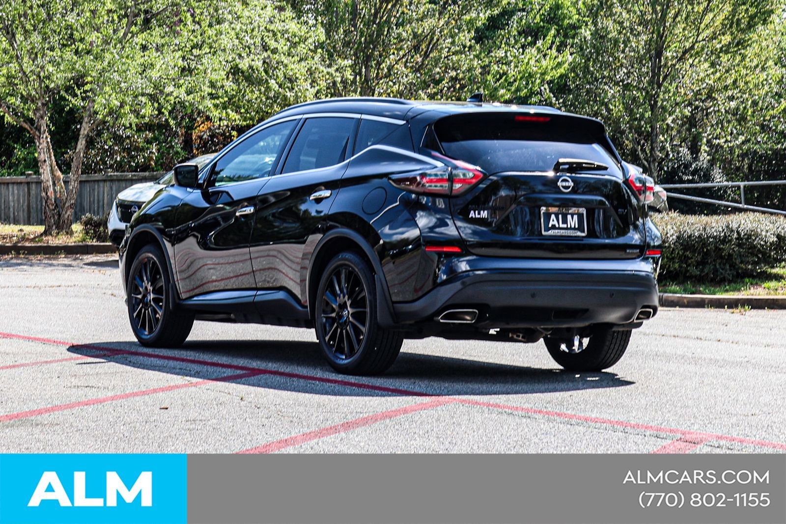 Used 2023 Nissan Murano SV w/ SV Midnight Edition Package image 9