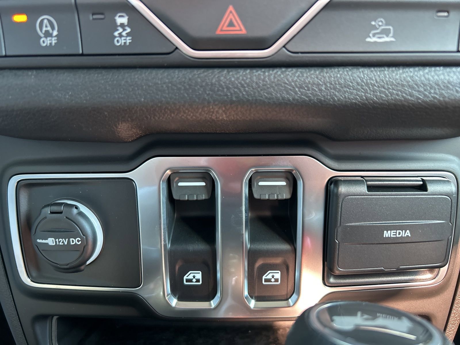 New 2026 Jeep Wrangler Sport image 19