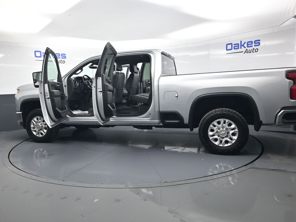 Used 2022 Chevrolet Silverado 2500 LTZ image 56