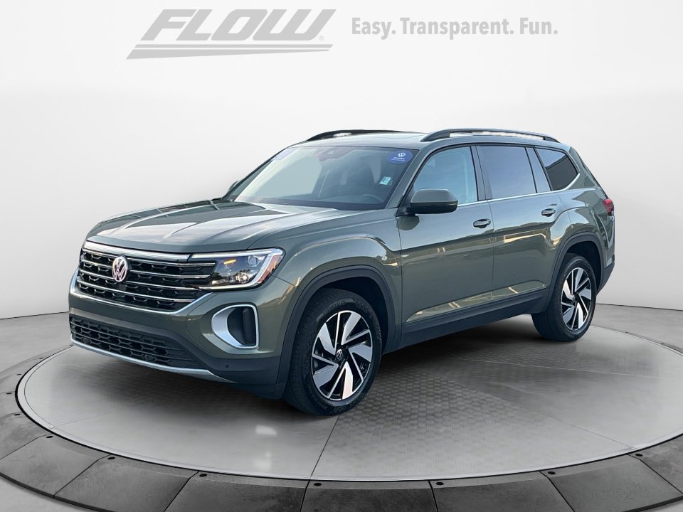 Certified 2026 Volkswagen Atlas SE w/ Panoramic Sunroof Package AWD/4WD image 4