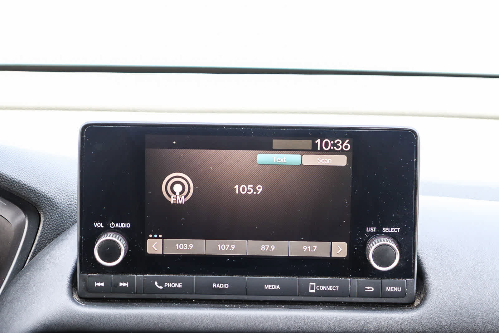 Used 2023 Honda HR-V Sport image 15