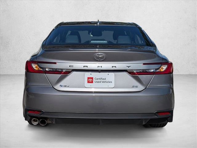 Used 2025 Toyota Camry SE image 7