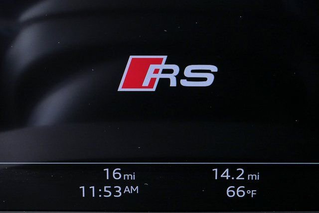 New 2026 Audi RS Q8 performance image 12